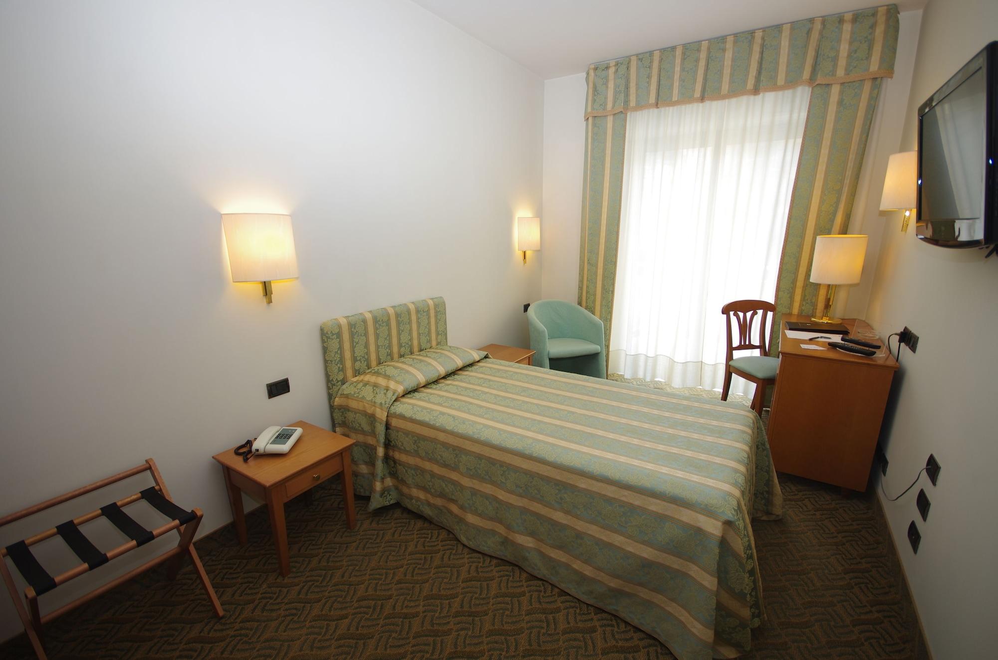 Savant Hotel Lamezia Terme Eksteriør bilde