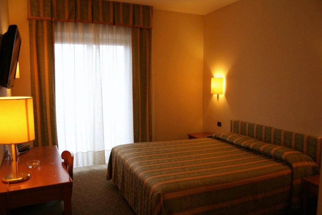 Savant Hotel Lamezia Terme Rom bilde